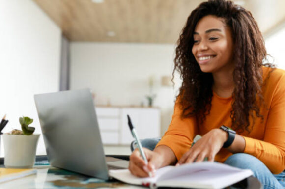 Can Online Academic Training Help With Assignments?